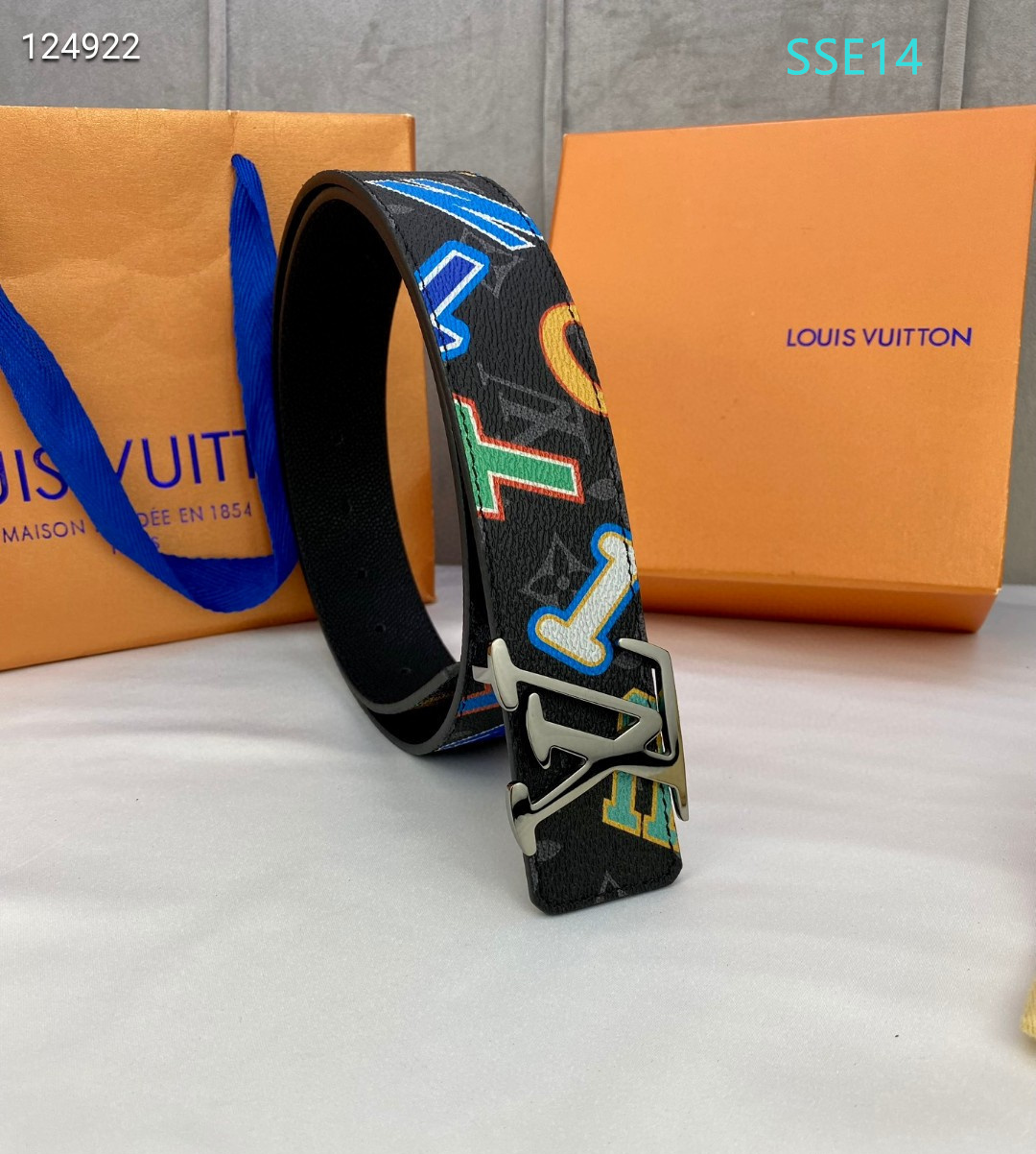 LV belt 40mmX100-125cm XH (172)