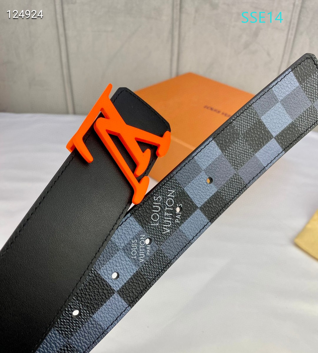 LV belt 40mmX100-125cm XH (189)