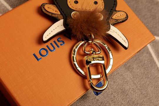 LV keyring 水貂毛小牛  (4)