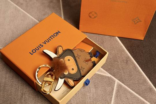 LV keyring 水貂毛小牛  (8)
