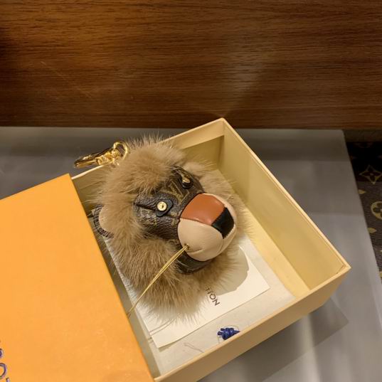 LV keyring 水貂毛狮子头 (2)