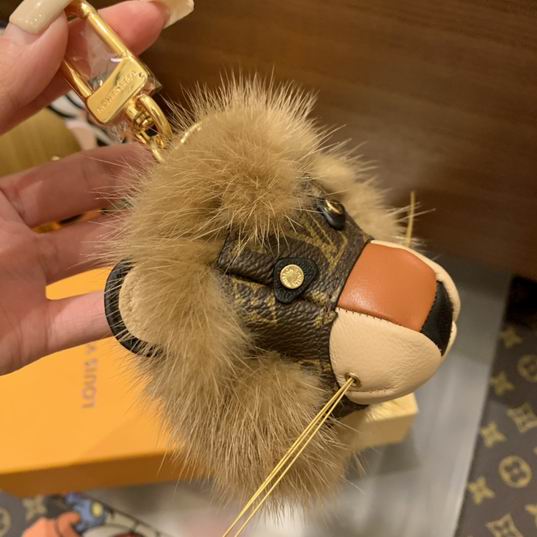 LV keyring 水貂毛狮子头 (4)