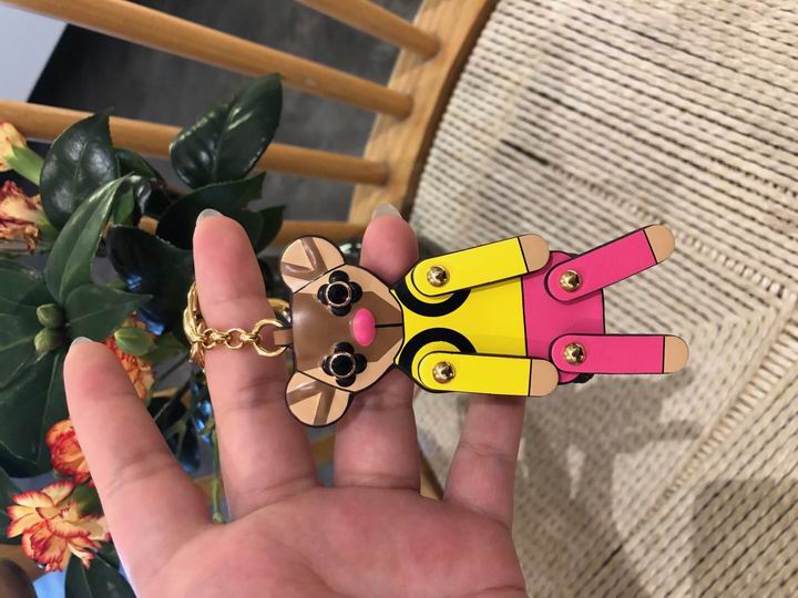 LV keyring 泰迪熊背包 (2)