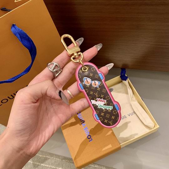LV keyring 滑板 (4)