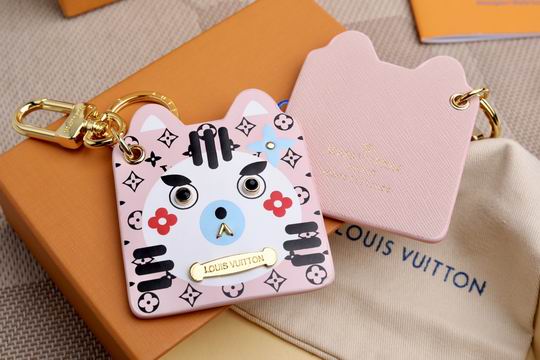 LV keyring 粉色小猫 (1)