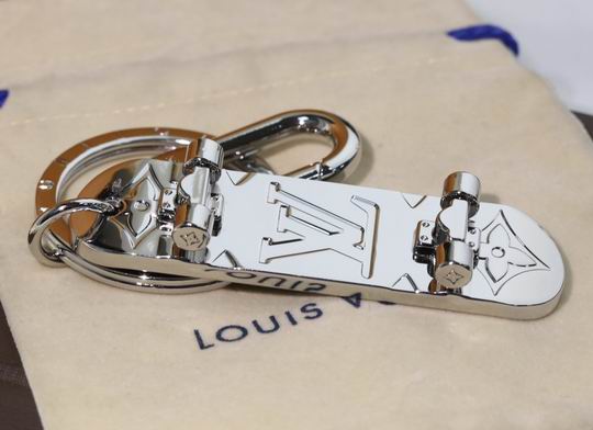 LV keyring 老花滑板 (5)