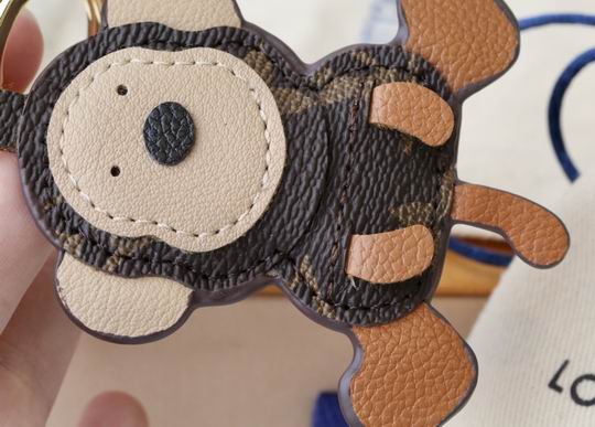 LV keyring 老花皮小猴 (8)