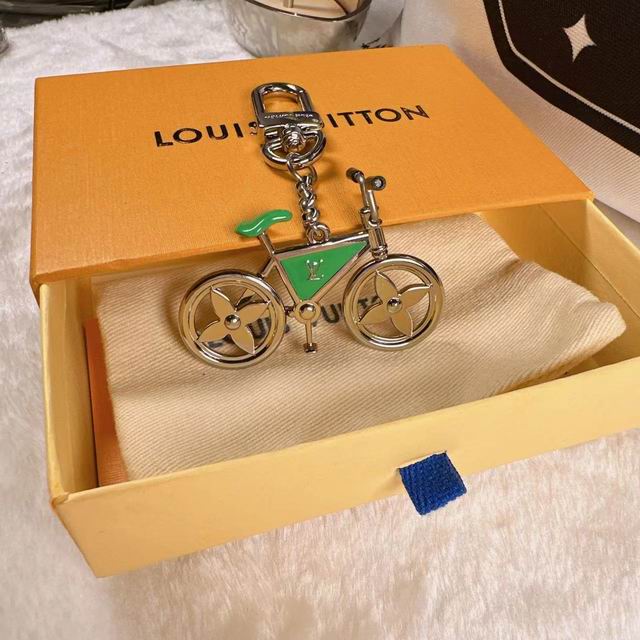LV keyring 自行车 (4)