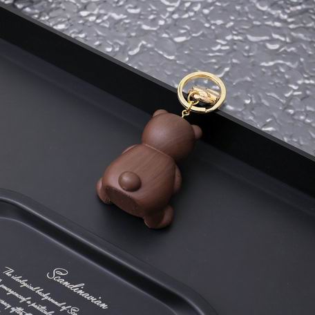 LV keyring 黄檀木小熊 (2)