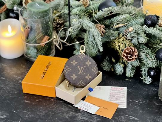 LV keyring 03lyh101 (1)