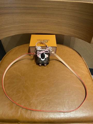 LV keyring 03lyh108 (8)