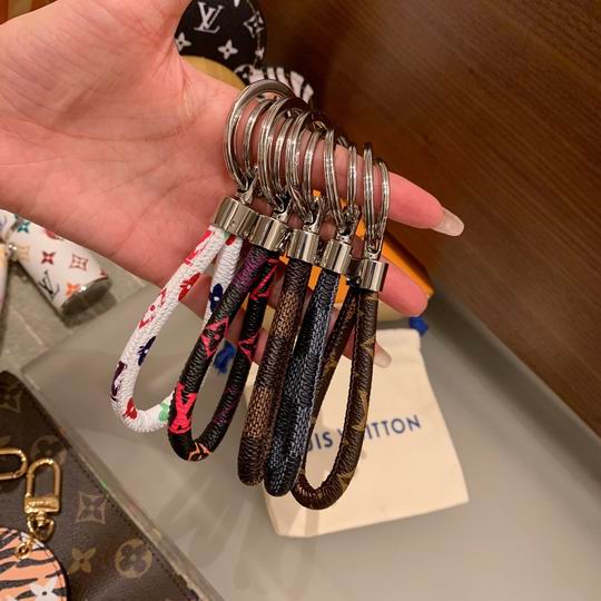 LV keyring 03lyh234 (6)