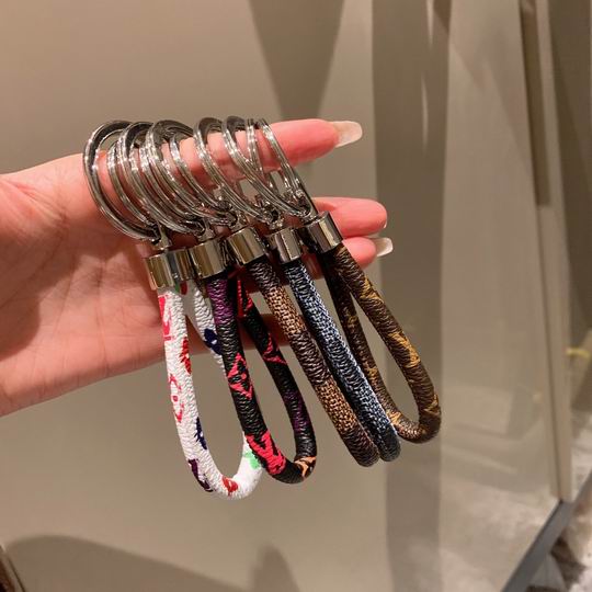 LV keyring 03lyh234 (7)