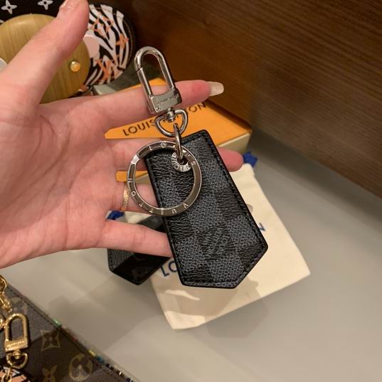 LV keyring 03lyh235 (3)