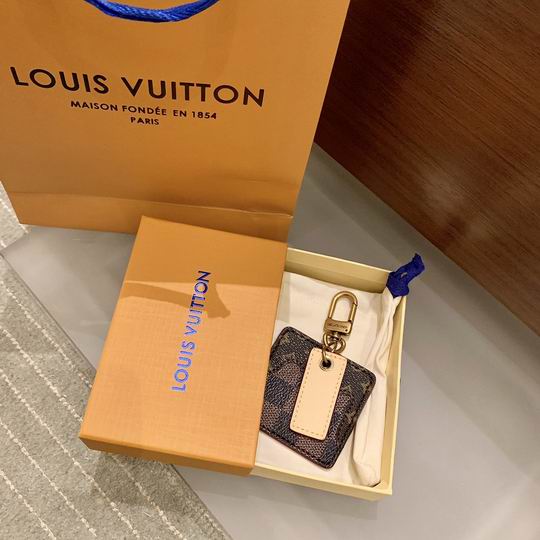 LV keyring 03lyh242 (1)