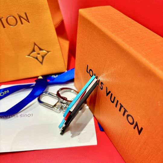 LV keyring 03lyh247 (5)