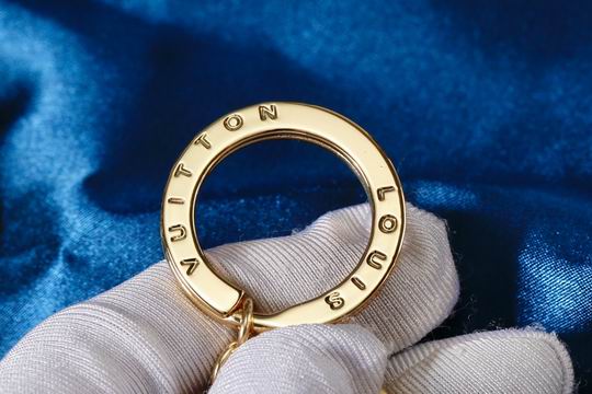 LV keyring 03lyh253 (8)
