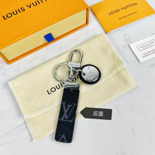LV keyring 03lyh257 (24)