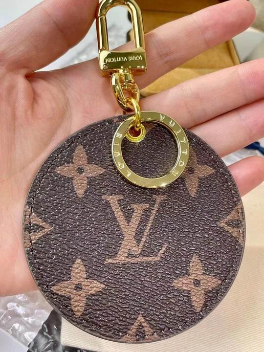 LV keyring 03lyh267 (10)