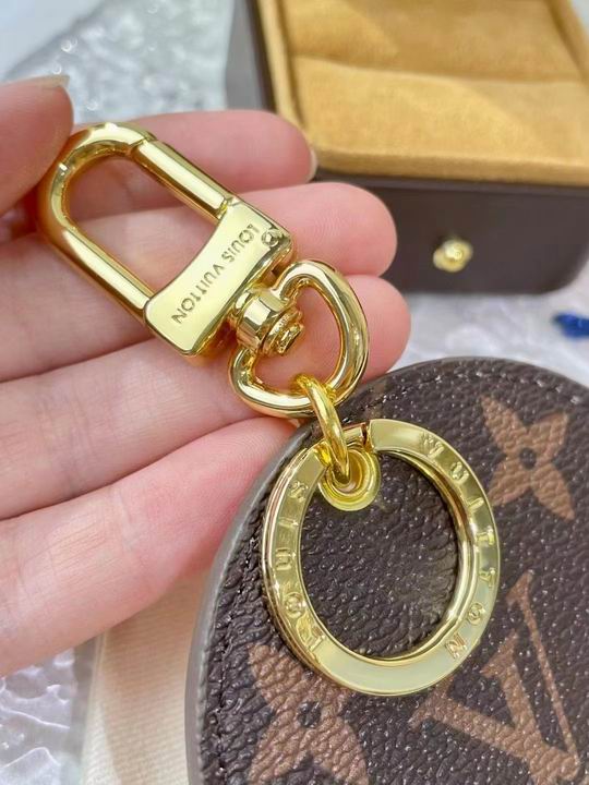 LV keyring 03lyh267 (8)