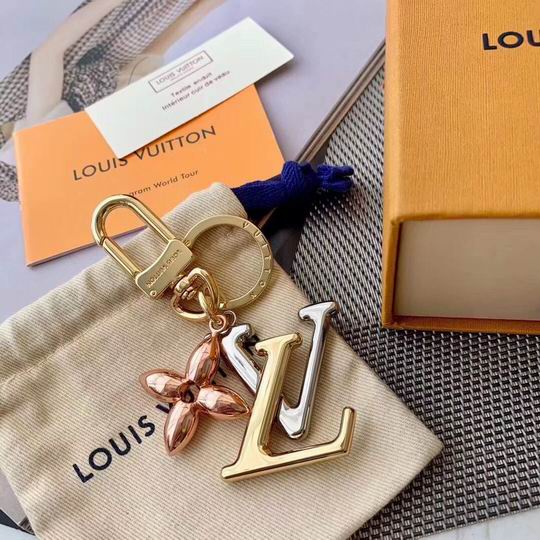 LV keyring 03lyh276 (7)