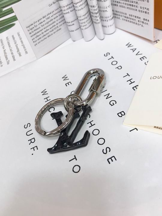 LV keyring 03lyh289 (10)