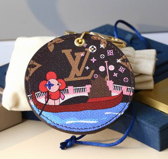 LV keyring 03lyh291 (13)
