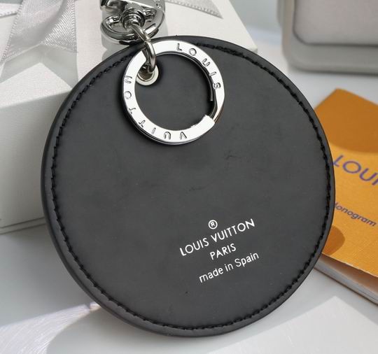 LV keyring 03lyh293 (4)