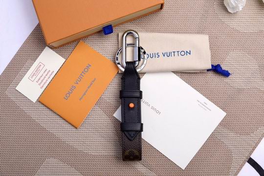 LV keyring 03lyh304 (2)