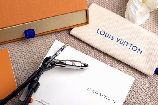 LV keyring 03lyh304 (6)