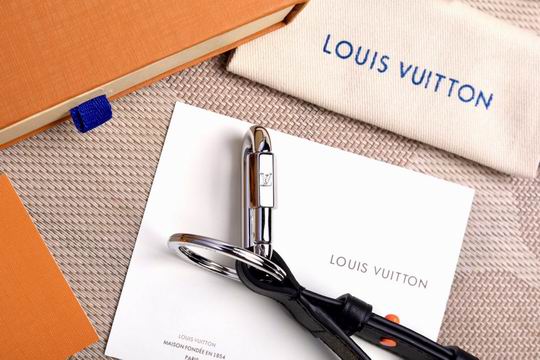LV keyring 03lyh304 (7)