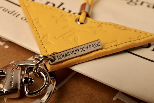 LV keyring 03lyh305 (11)
