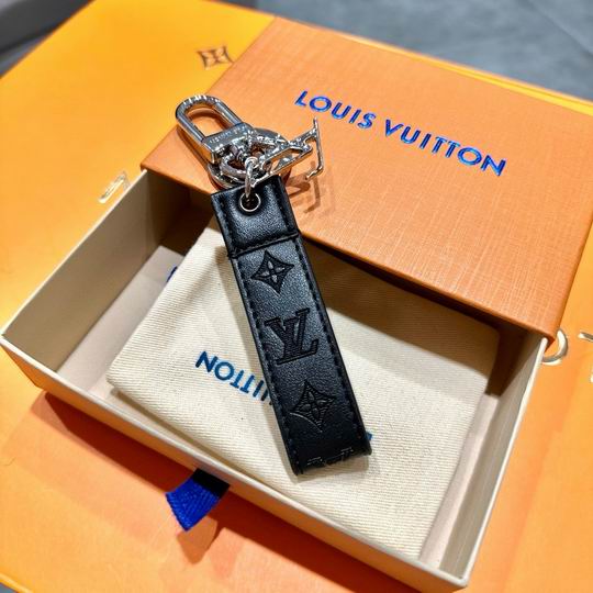 LV keyring 03lyh314 (28)