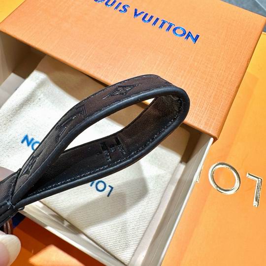 LV keyring 03lyh314 (29)