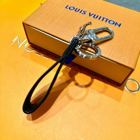 LV keyring 03lyh314 (32)