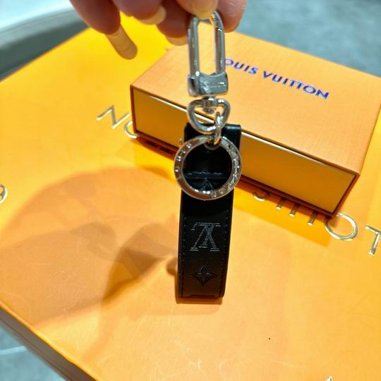 LV keyring 03lyh314 (35)