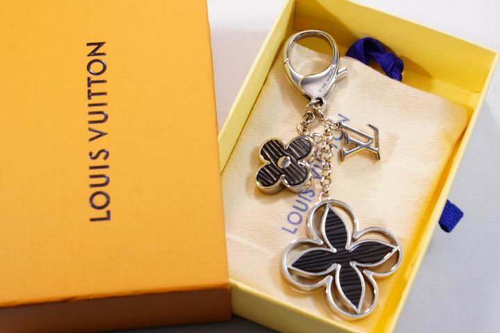 LV keyring 03lyh315 (18)