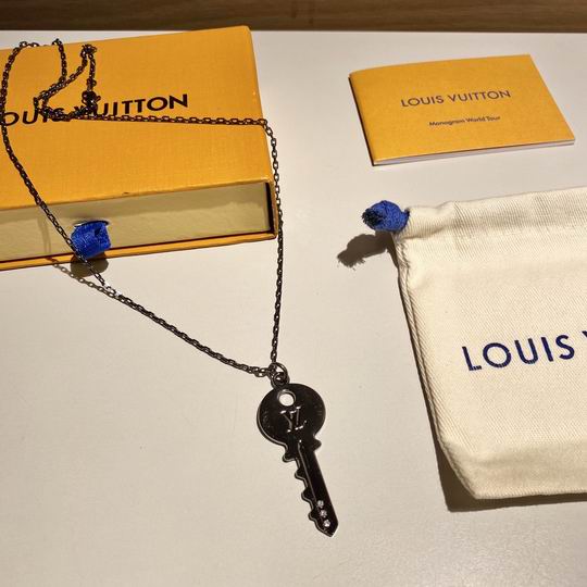 LV keyring 03lyh319 (2)
