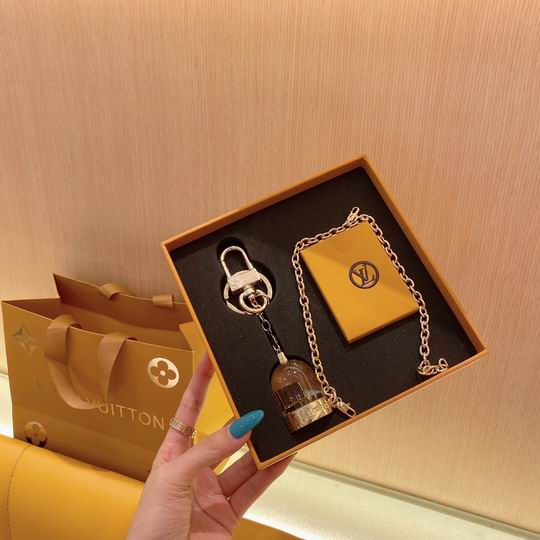 LV keyring 03lyh331 (6)