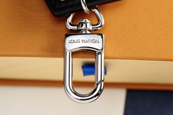 LV keyring 03lyh333 (4)