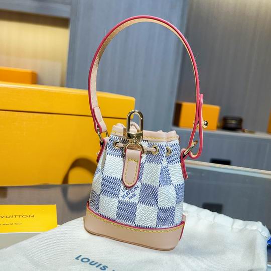 LV keyring 03lyh71 (6)