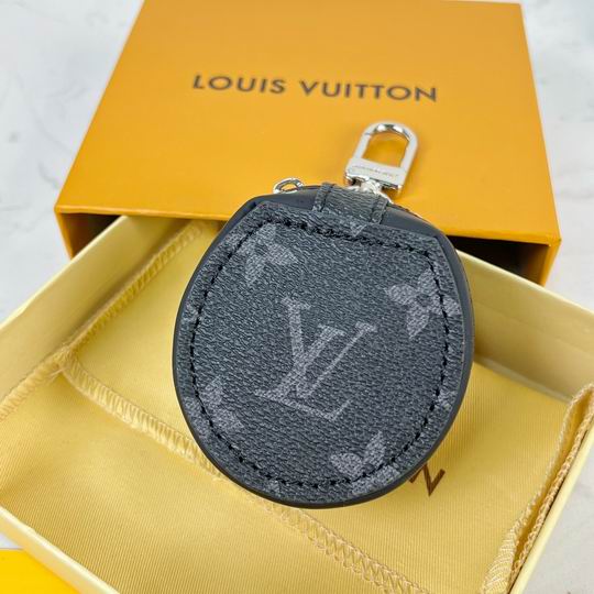 LV keyring 03lyh89 (2)