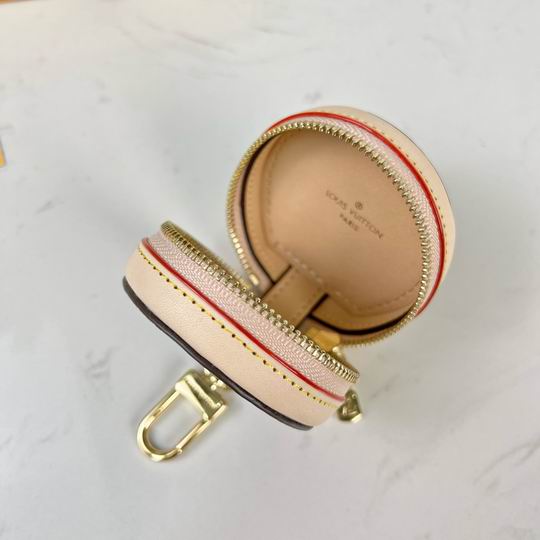 LV keyring 03lyh90 (4)