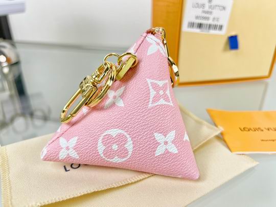 LV keyring 03lyh96 (5)