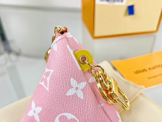 LV keyring 03lyh96 (6)
