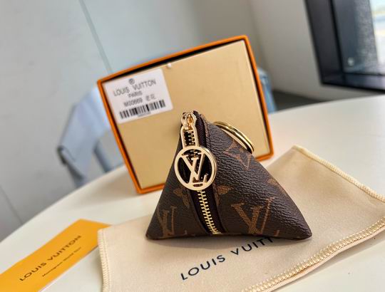 LV keyring 03lyh97 (2)