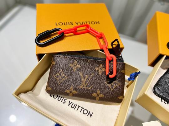 LV keyring 03lyh98 (3)
