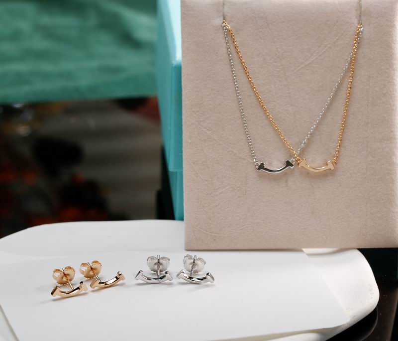 Tiffany suits 04lyx06 (3)