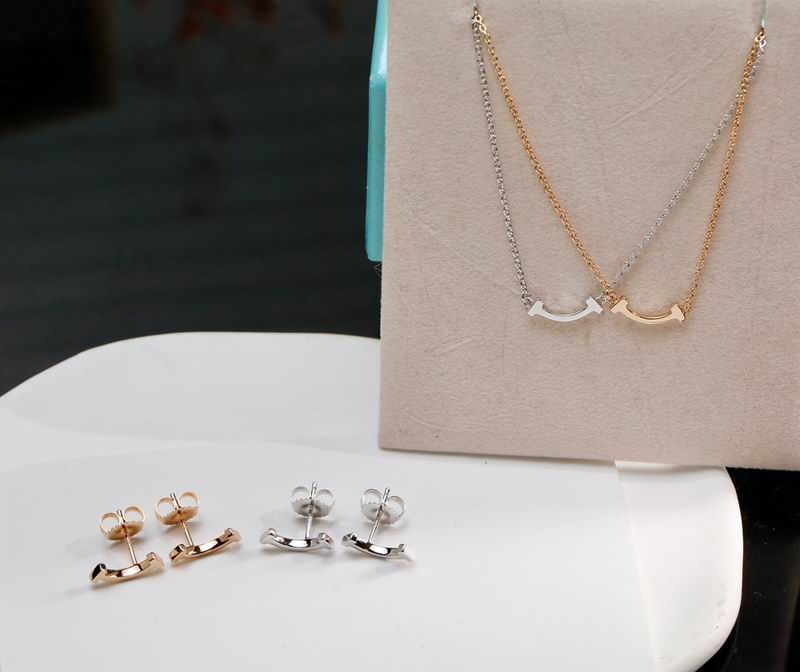 Tiffany suits 04lyx06 (4)