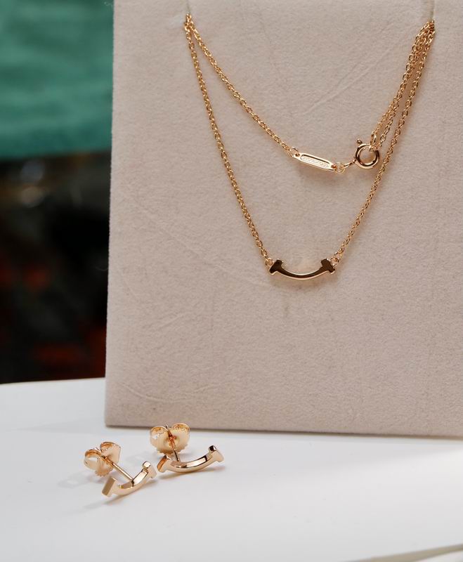 Tiffany suits 04lyx06 (6)